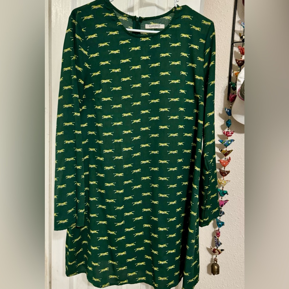 Long sleeve green dress